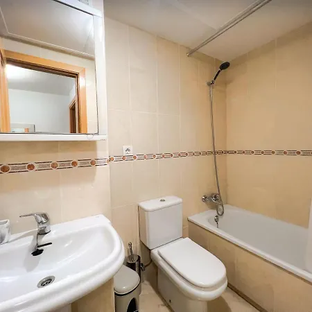3 Bed Petunias, San Pedro Marbella