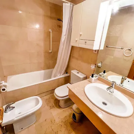 アパート 3 Bed Petunias, San Pedro *